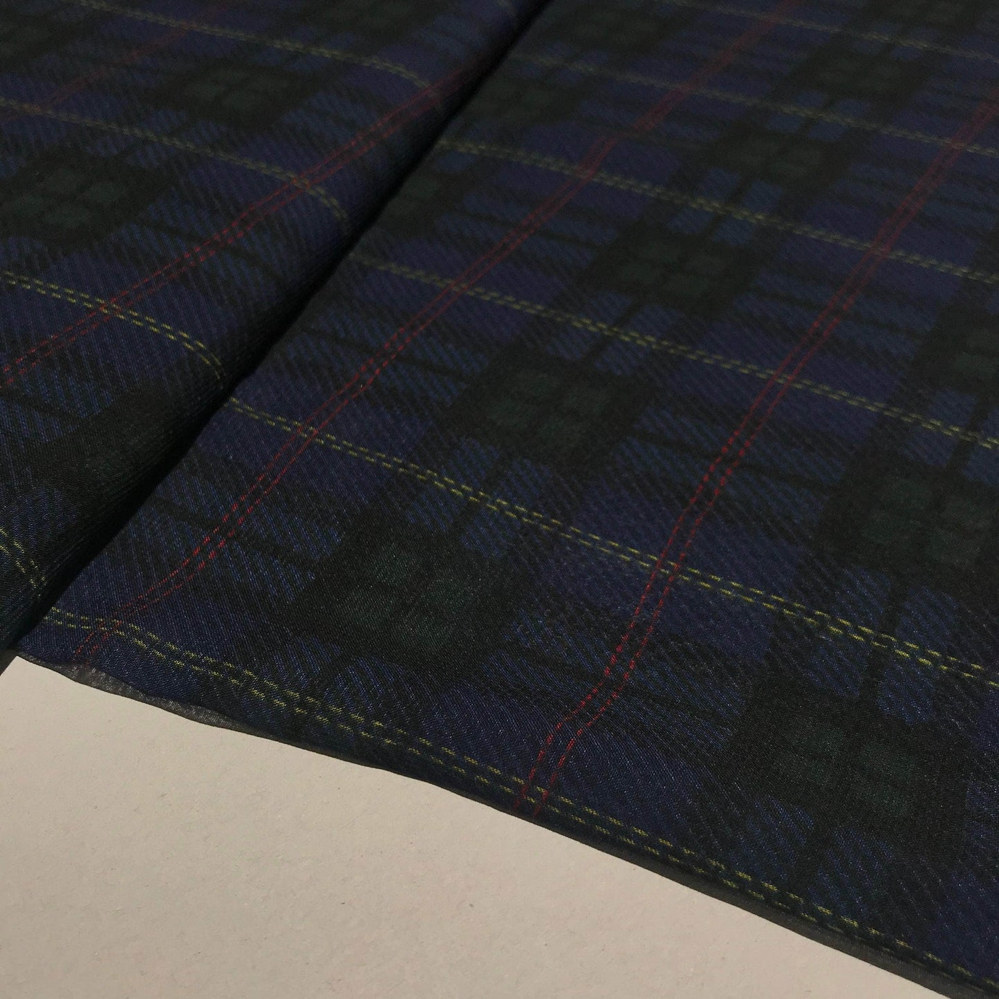 Mönstrade Modetyger - Chiffong Marinblå Blå Röd Rutigt 65