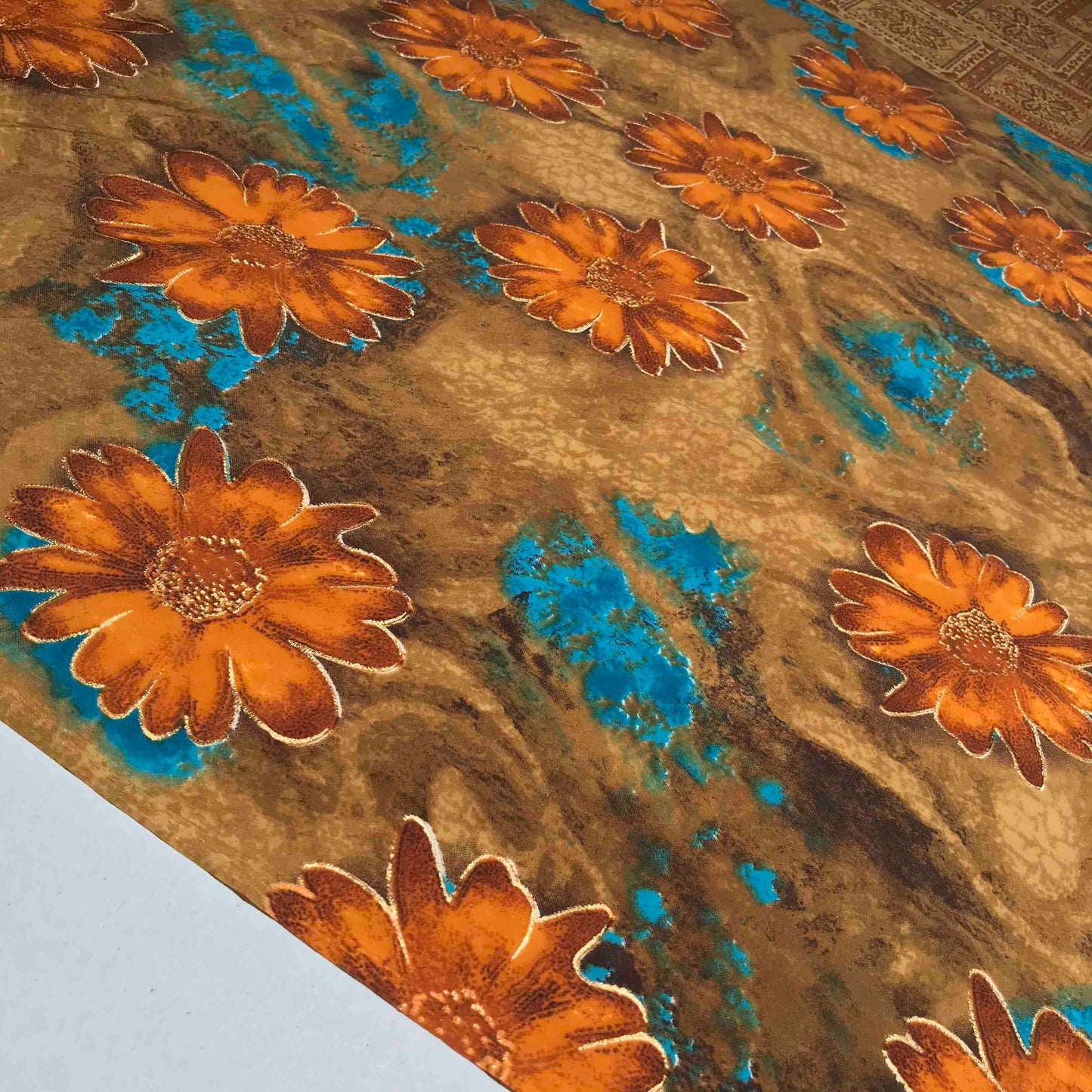 Mönstrade Modetyger - Crepe Mode Tyg Skimmer Guld Brun Orange Blå Blommigt 45
