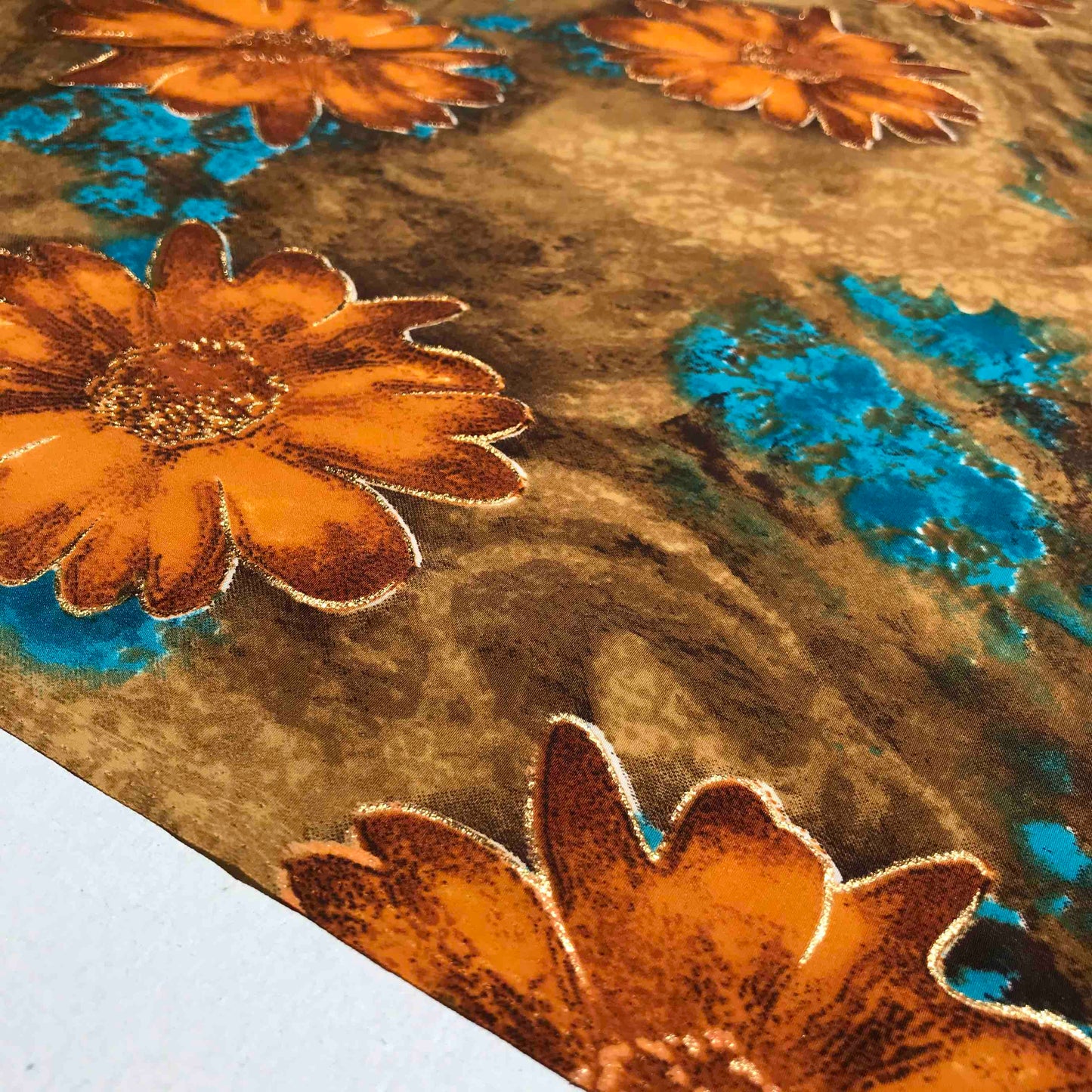 Mönstrade Modetyger - Crepe Mode Tyg Skimmer Guld Brun Orange Blå Blommigt 45