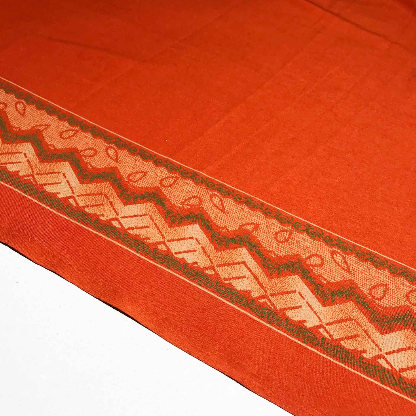 Mönstrade Modetyger - Orange Grön Beige Rapport 60