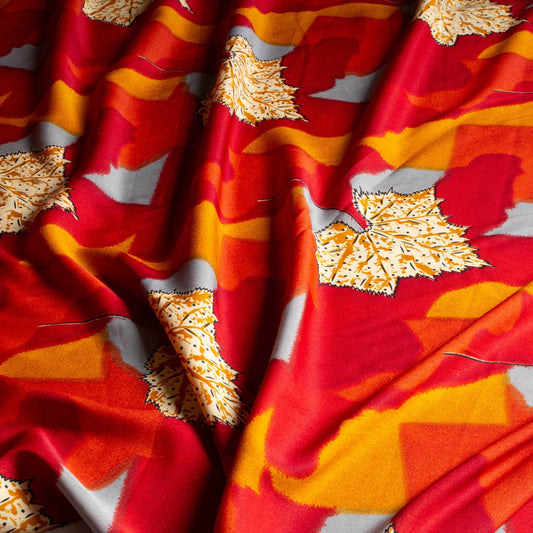 Mönstrade Modetyger - Crepe Tyg Röd Gul Beige Grå Blad 83