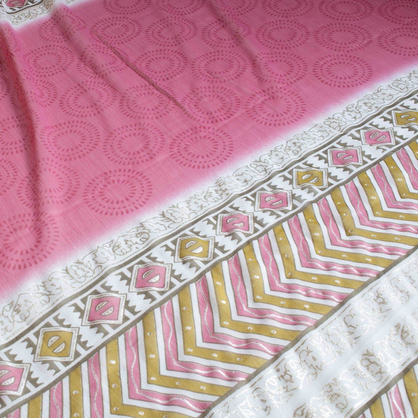 Mönstrade Chiffongtyger - Chiffong Silver Skimmer Rosa Grön Grå Benvit Paisley Rapport 109