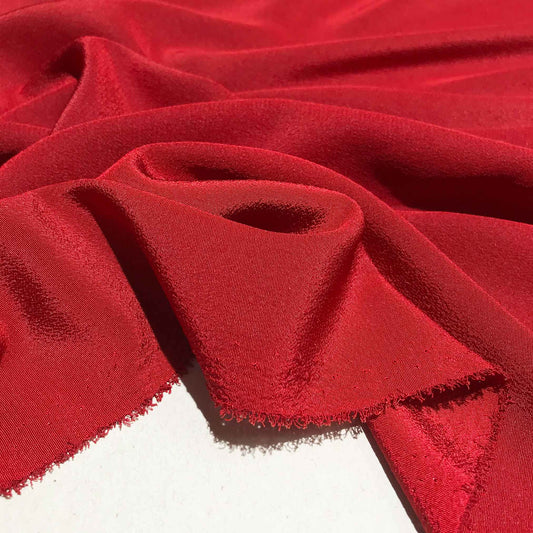 Enfärgat Tyg - Crepe Tyg Följsamt Röd 14