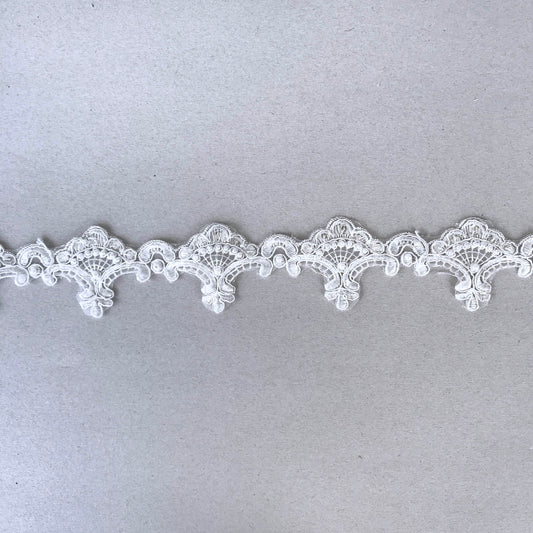 Brudspets band - Tygband Brud Bröllop Old Fashioned With Pearls - Benvit 30