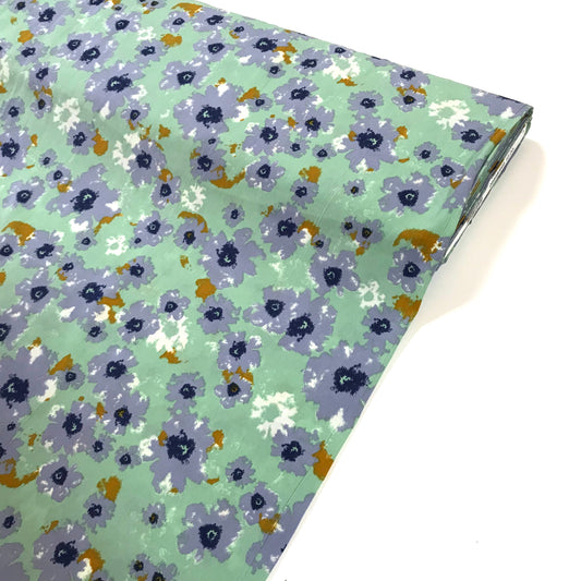 Fodertyg - Ljusgrönt Blåa Blommor 24