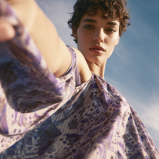 Mönstrade Modetyger - Tyg Bomull  Blommigt Skiftar färg Svart Blå Grön 165